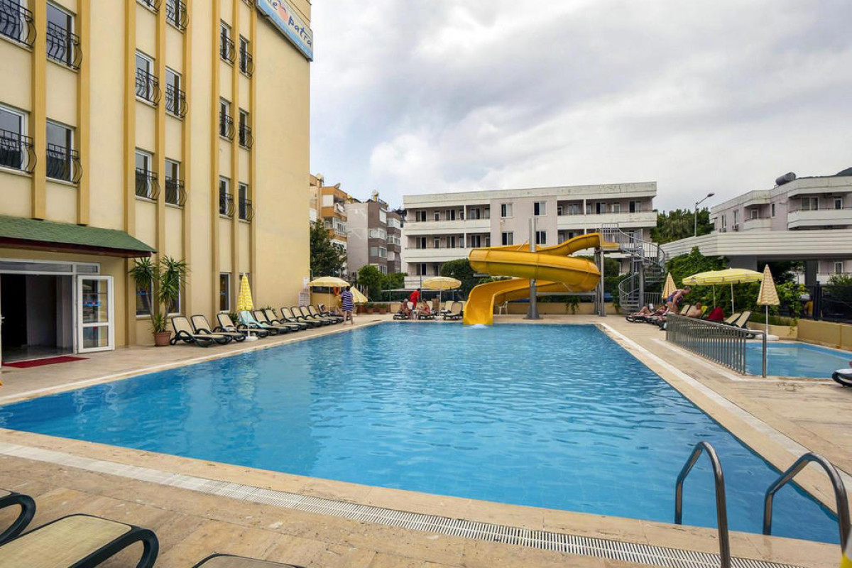 KLEOPATRA BEACH HOTEL