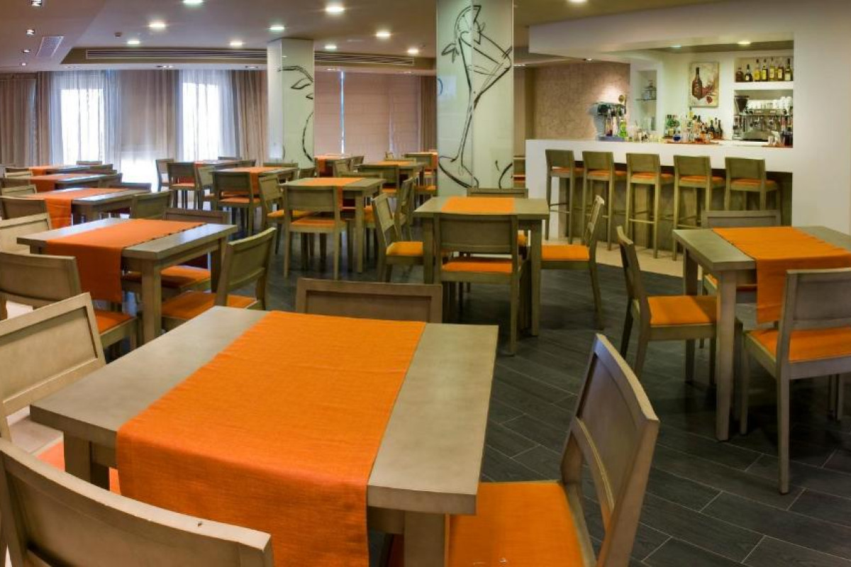 KN Arenas del Mar Beach & Spa Hotel