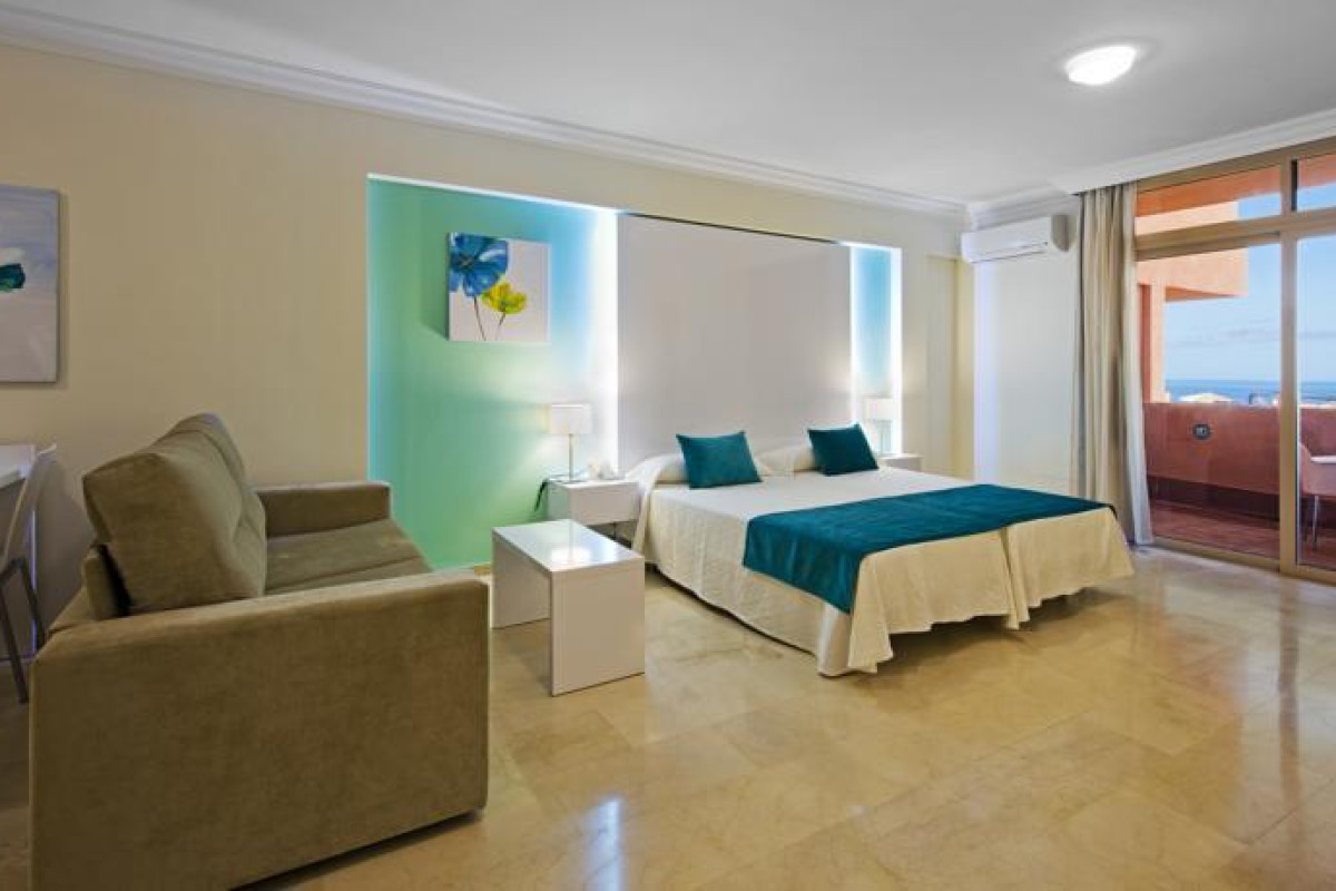 KN PANORAMICA HEIGHTS APART-HOTEL