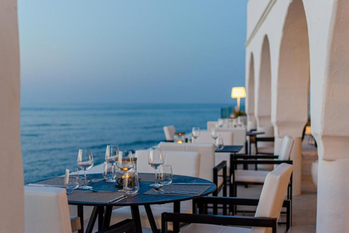 KNOSSOS BEACH BUNGALOWS (RO) - KOKKINI HANI