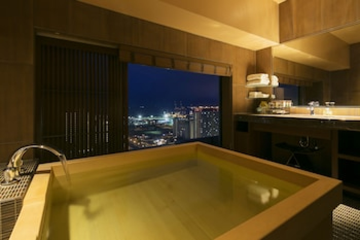 KOBE BAY SHERATON & TOWERS