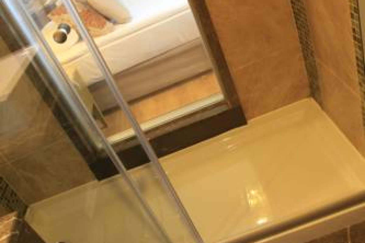 KOLIN HOTEL