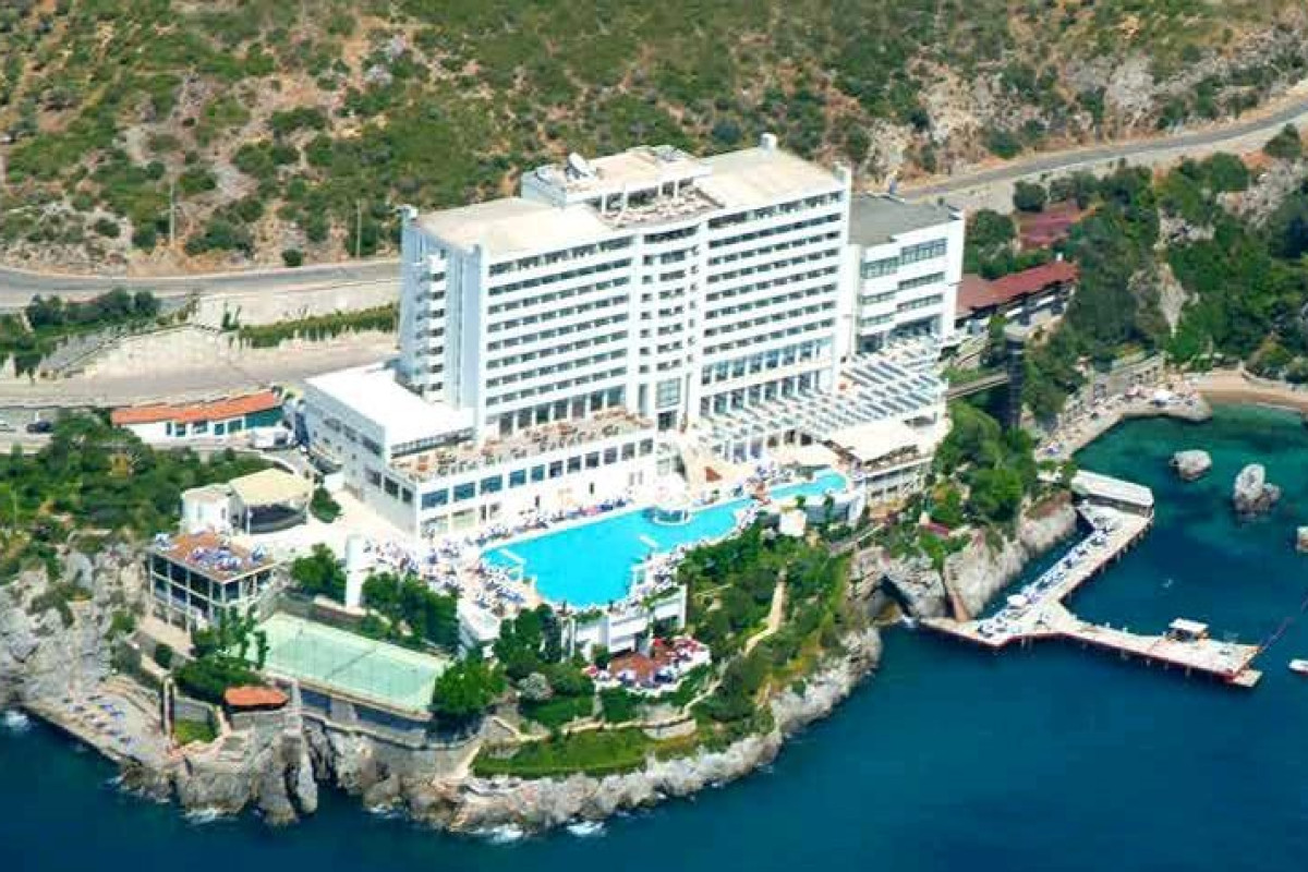 KORUMAR DELUXE HOTEL