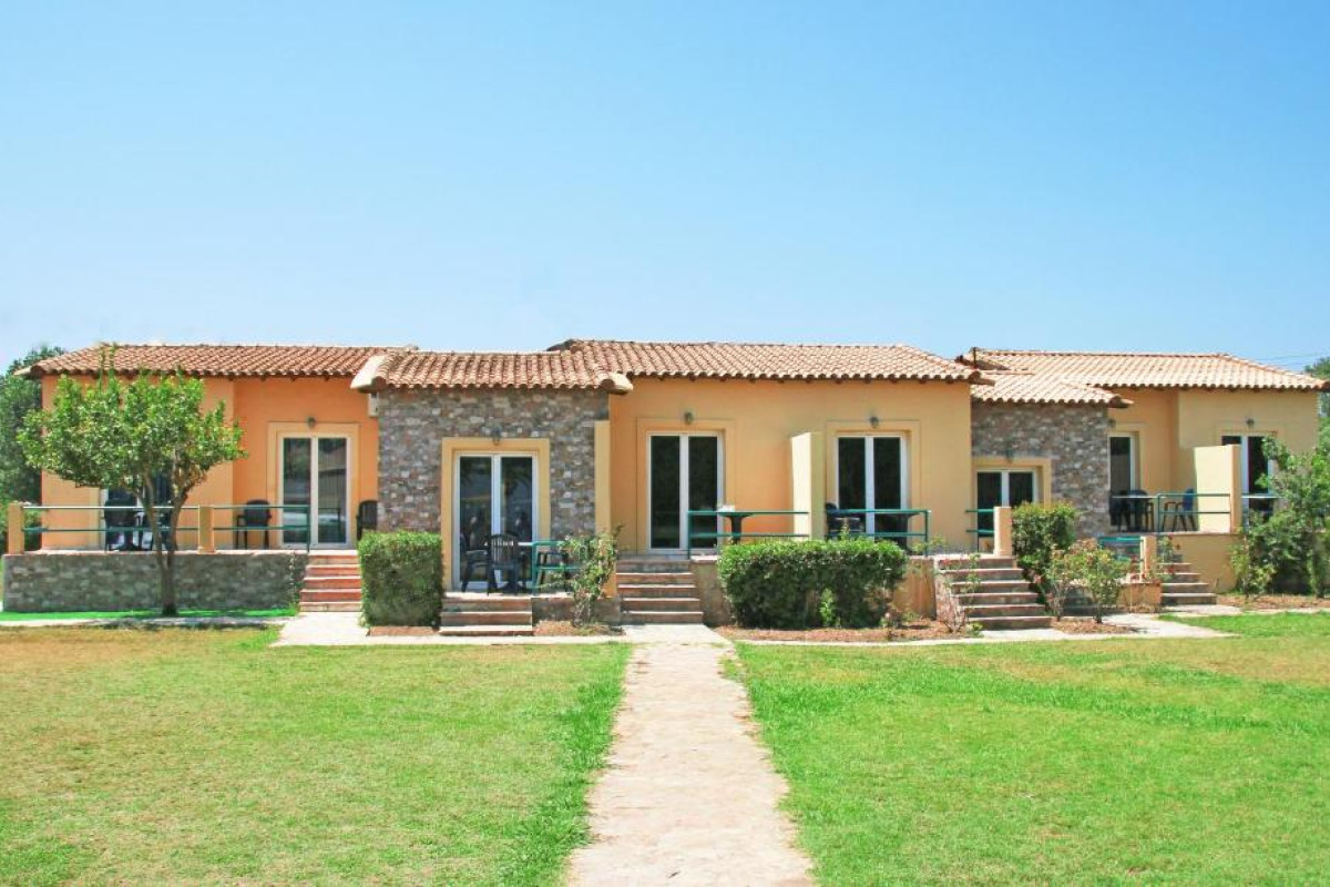 KOULOURIS BEACH HOTEL