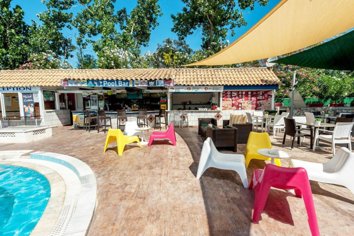 KOULOURIS BEACH HOTEL