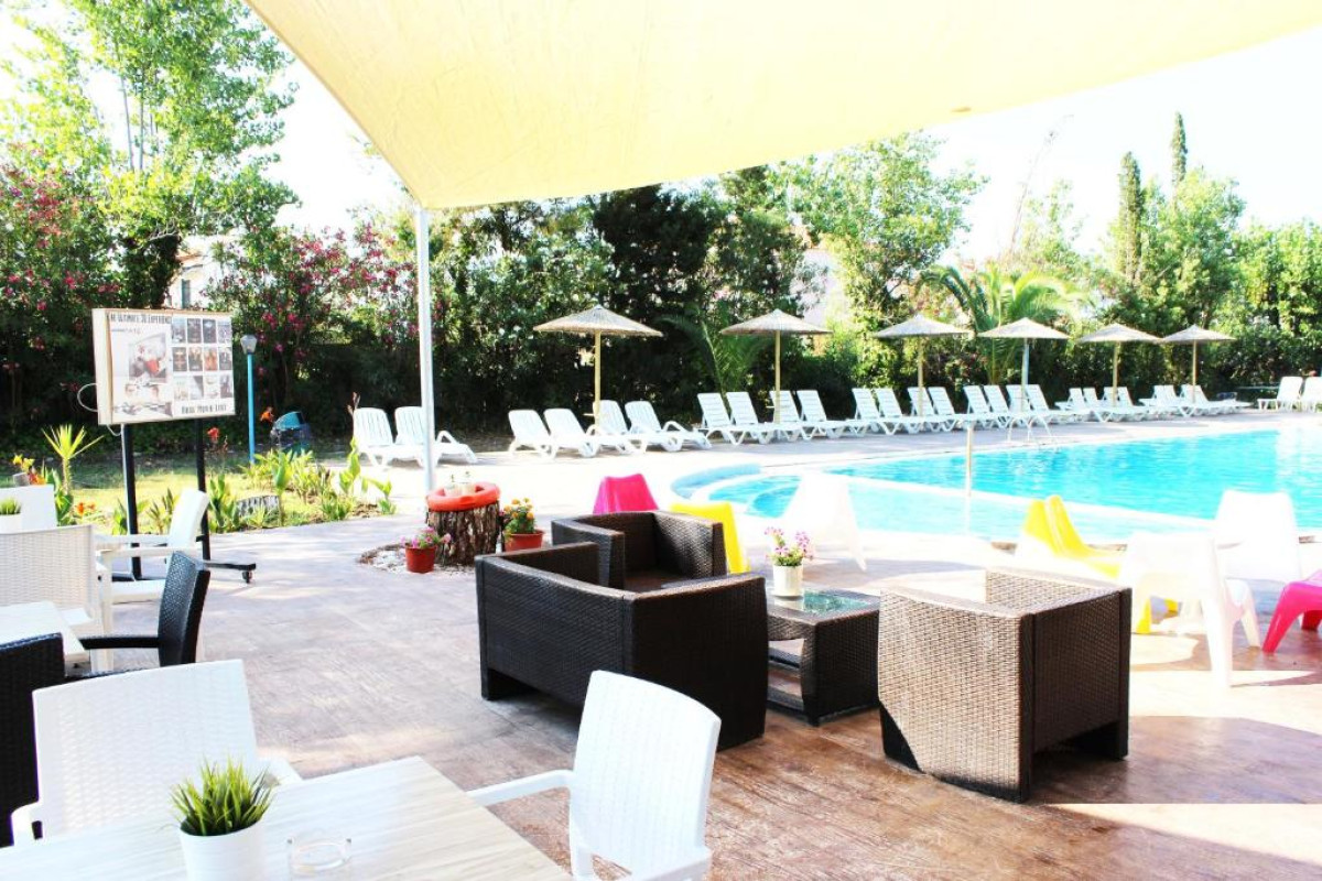 KOULOURIS BEACH HOTEL