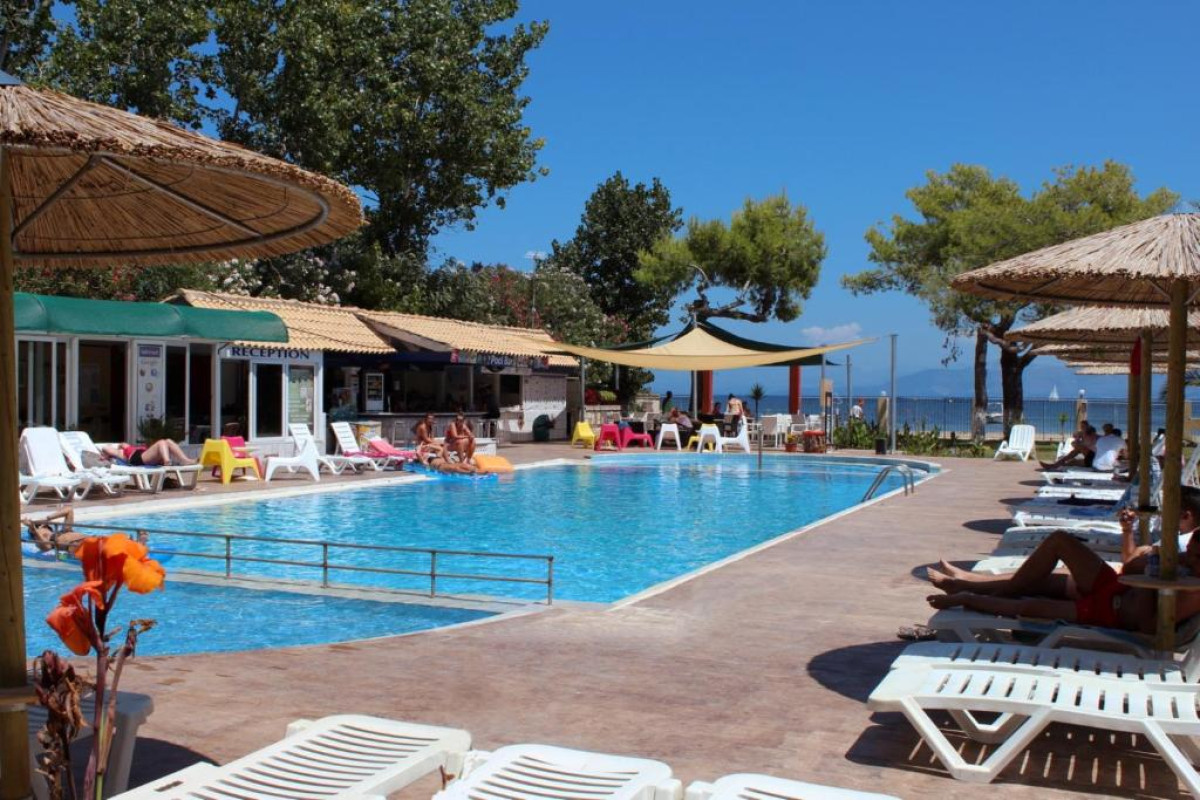 KOULOURIS BEACH HOTEL