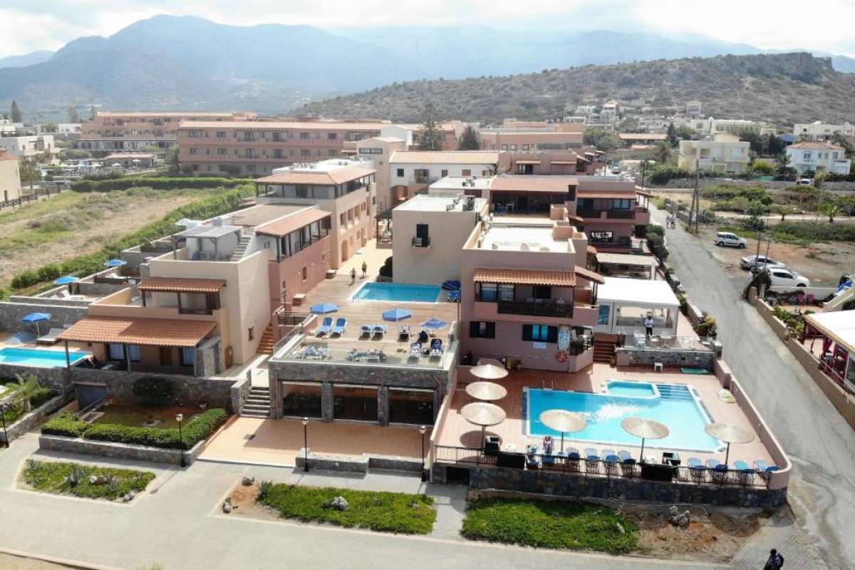 Koutrakis Suites (Crete)