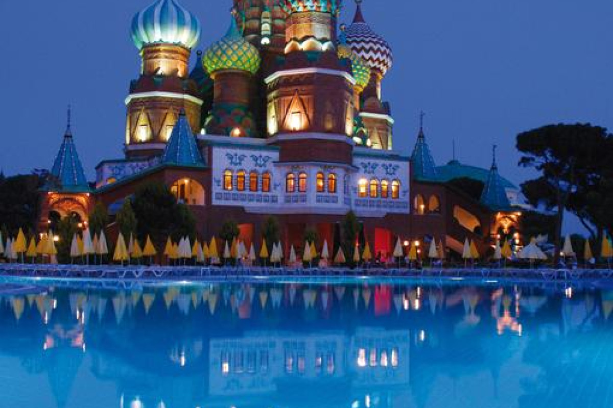 KREMLIN PALACE (EX ASTERIA KREMLIN PALACE)