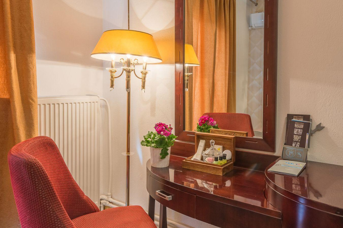 Krikonis Hotel