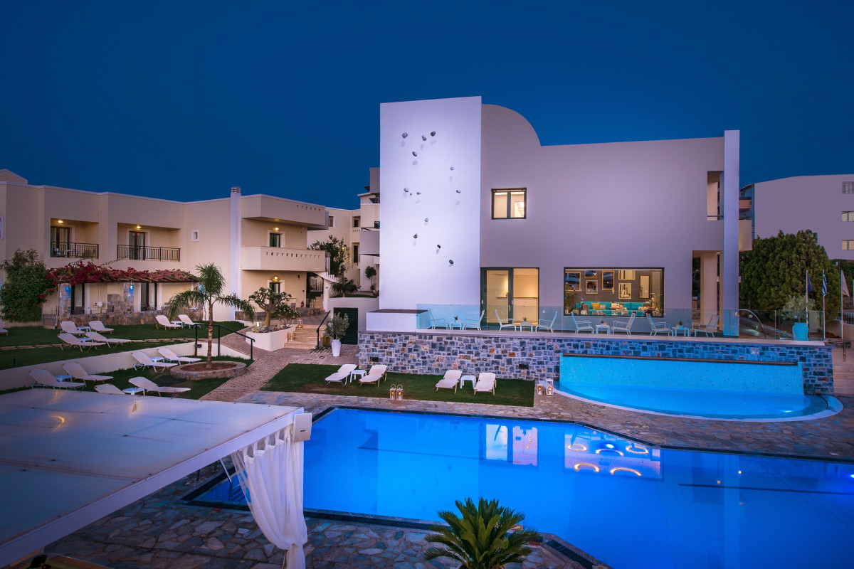 Kristalli Hotel Apts