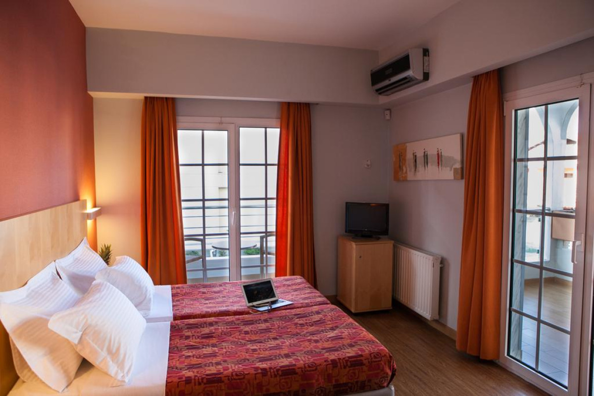 KRONOS HOTEL - PLATAMONAS