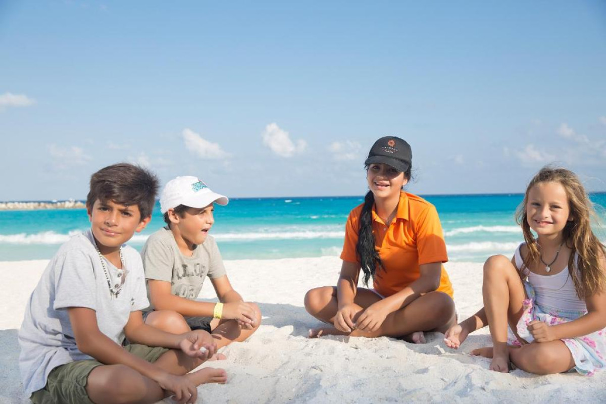 Krystal Resort Cancun