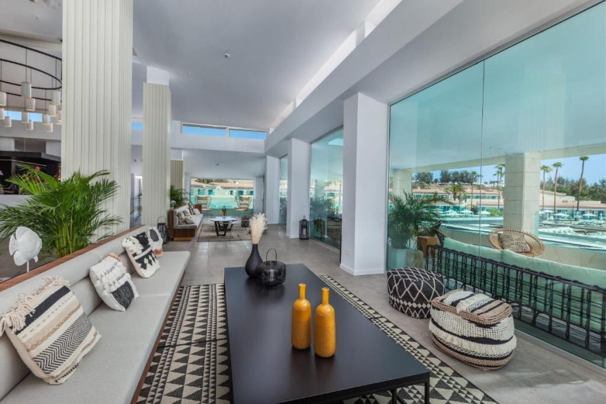 Hotel Kumara Serenoa By Lopesan