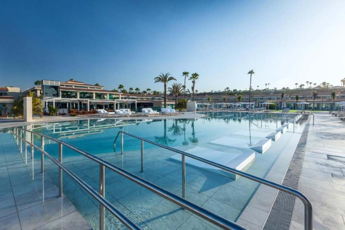Hotel Kumara Serenoa By Lopesan