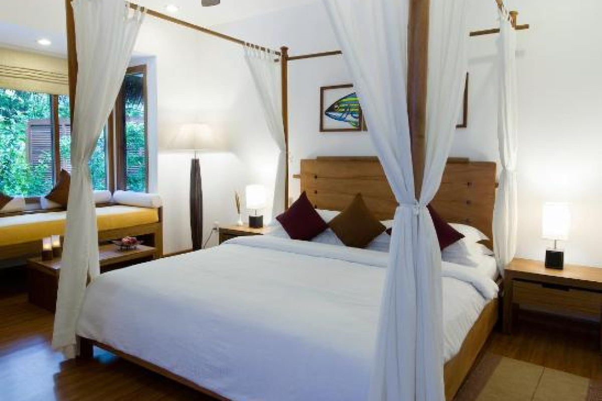 Niva Kuramathi Maldives Resort