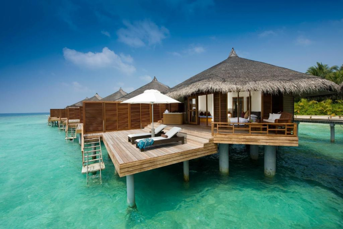 Niva Kuramathi Maldives Resort