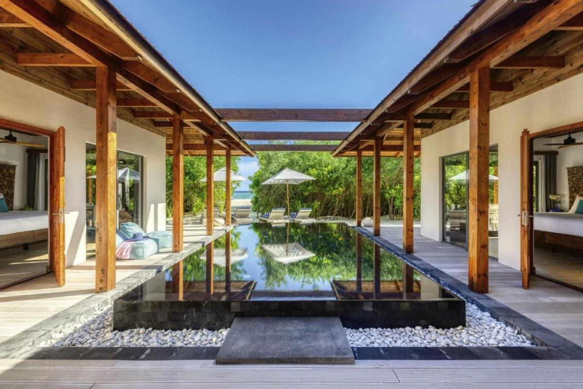 Kuredhivaru Resort and Spa