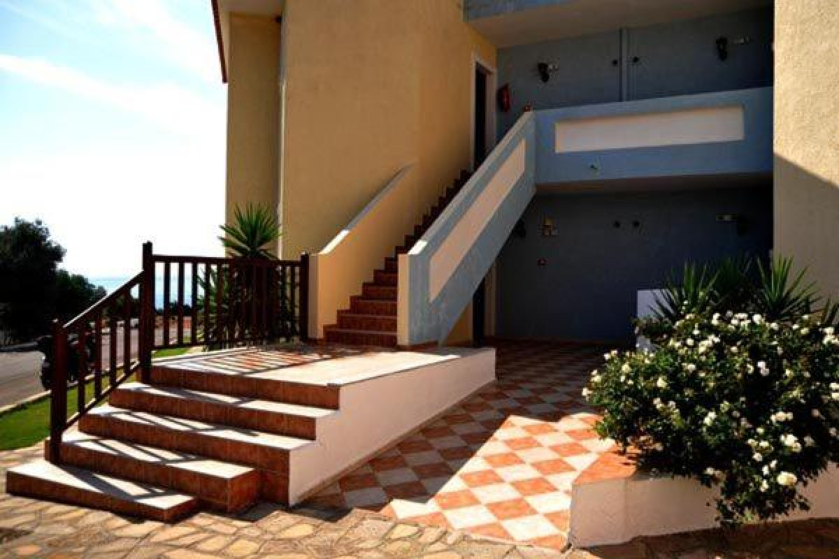 Kyma Hotel