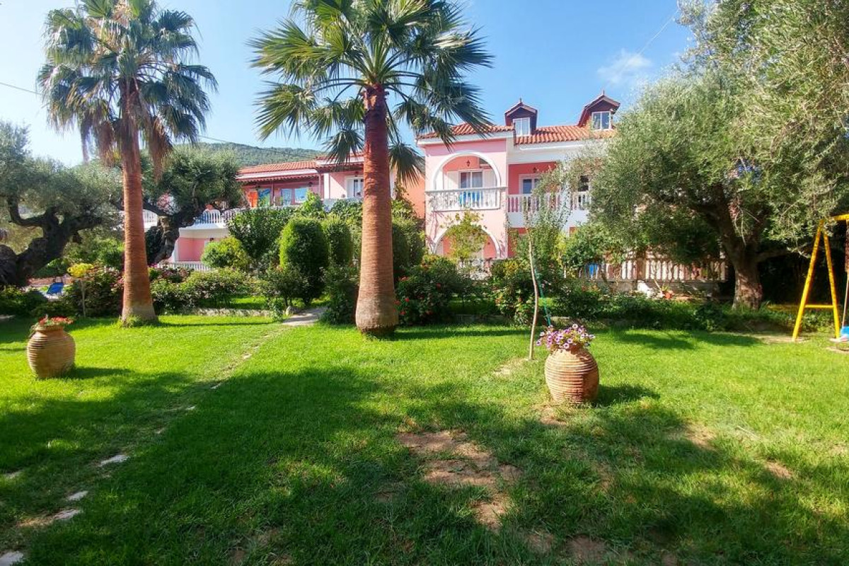 Kyprianos Apartments