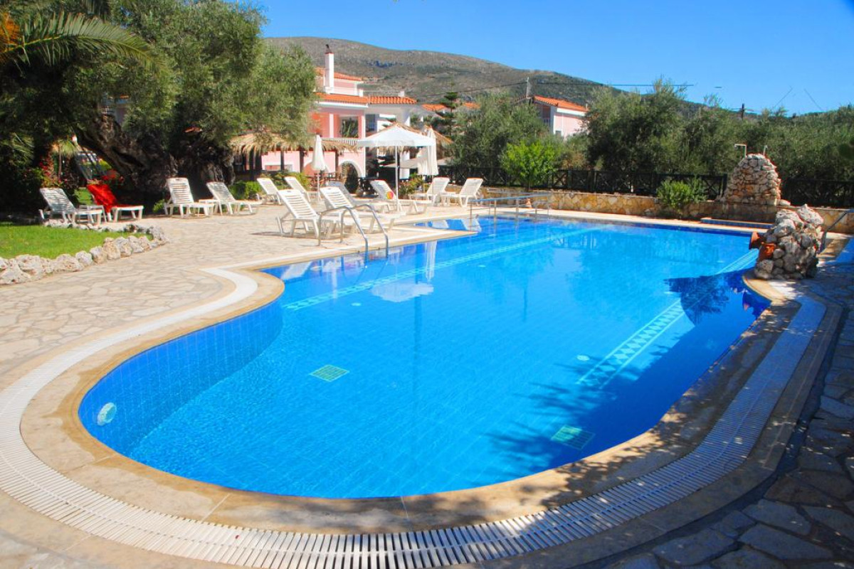 Kyprianos Apartments
