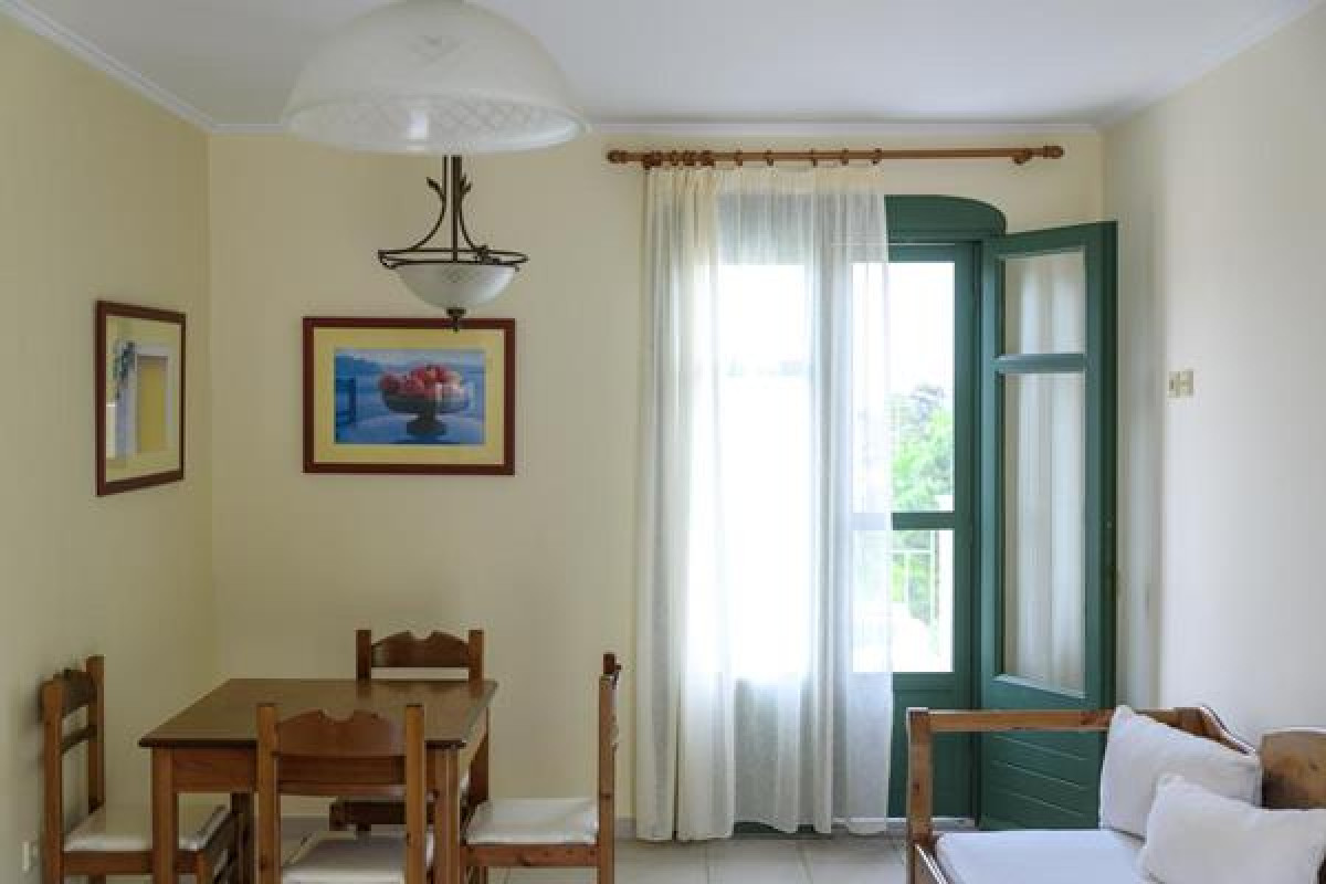 Kyveli Apartments