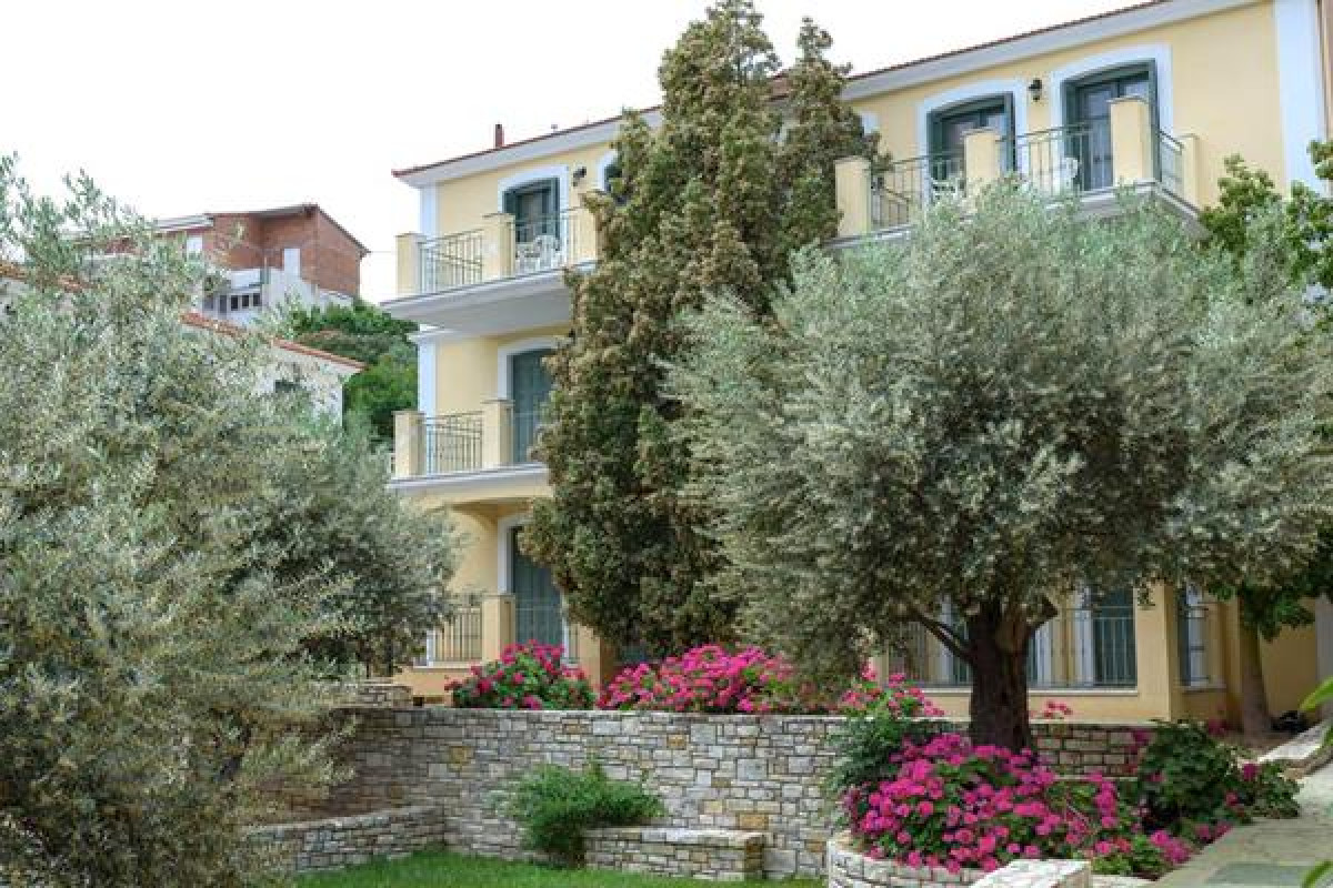 Kyveli Apartments