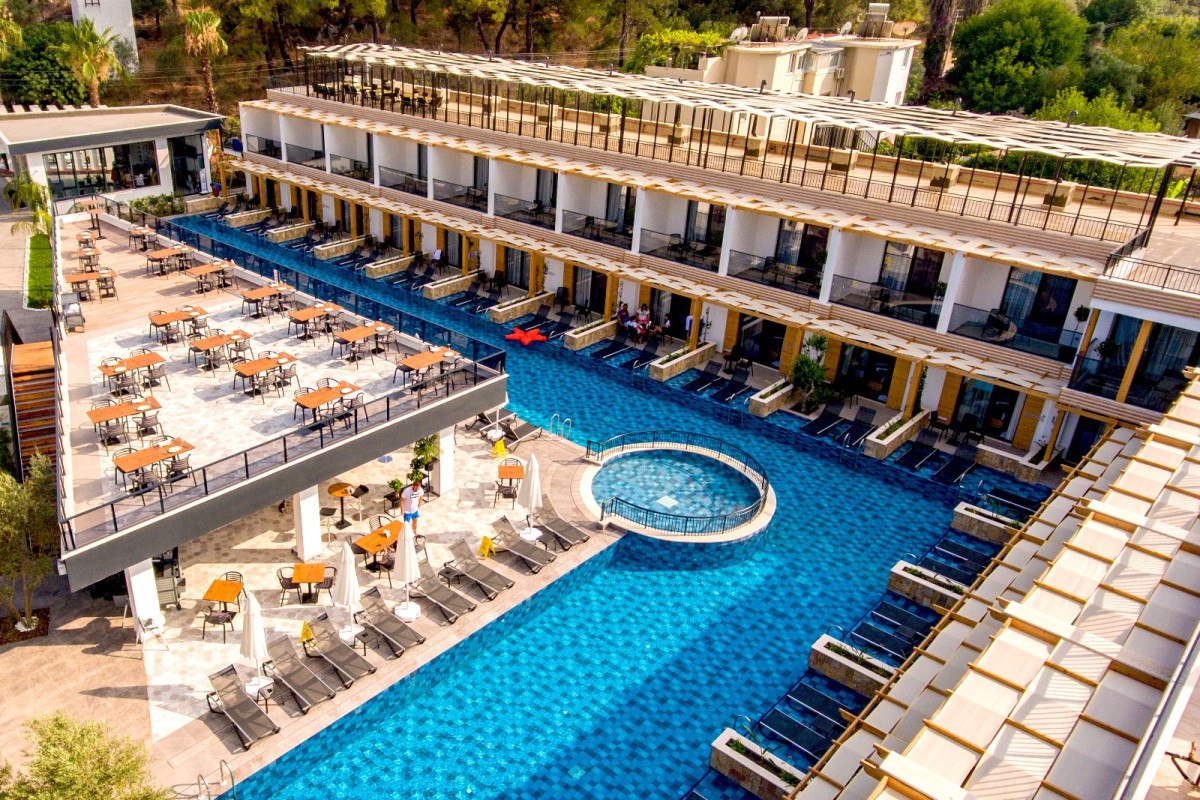 L HOTEL SARIGERME