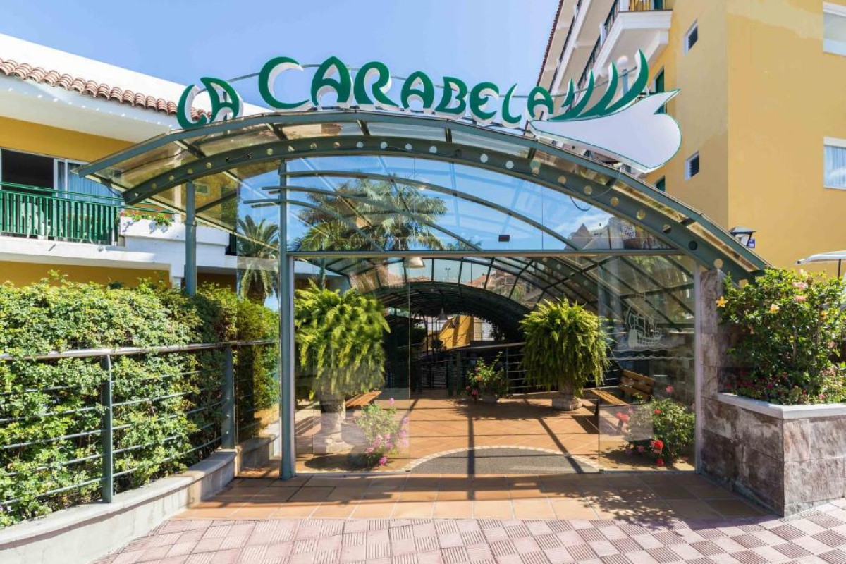 La Carabela Apartamentos