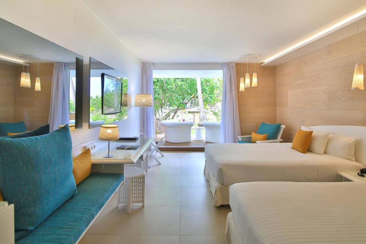 La Creole Beach Hotel & Spa