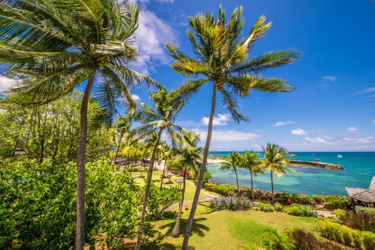La Creole Beach Hotel & Spa