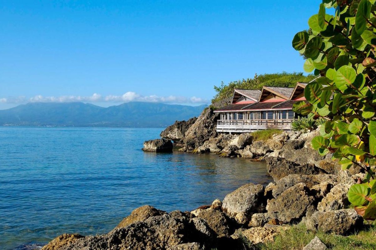 La Creole Beach Hotel & Spa