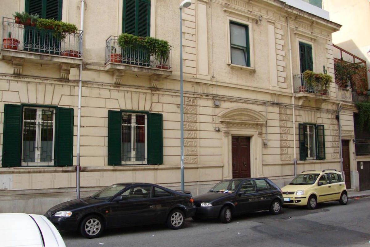 La Maison Des Livres
