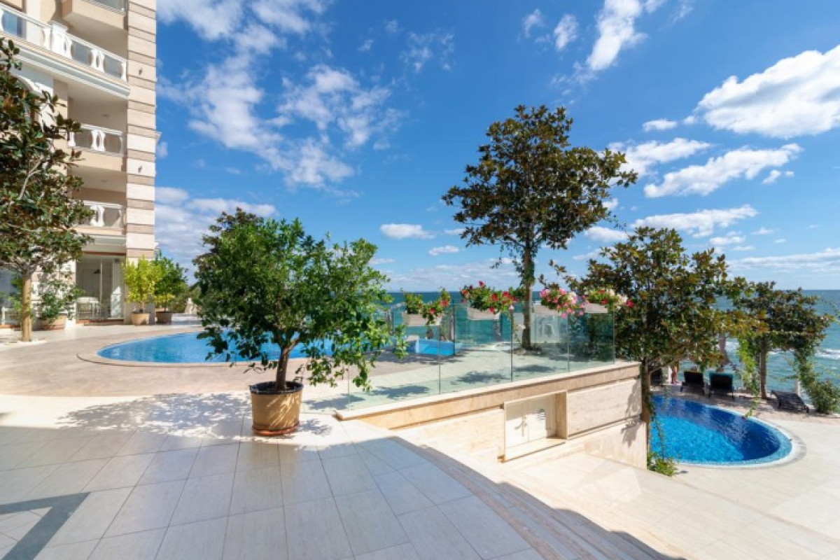La Mer Residence