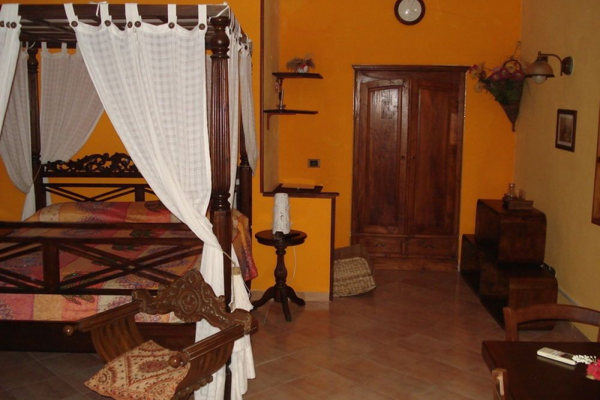 LA PENNICHELLA SORRENTINA