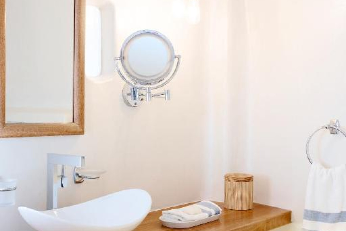 La Perla Villas & Suites