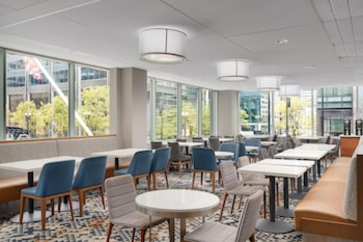 LA QUINTA INN & SUITES BY WYNDHAM CHICAGO DOWNTOWN