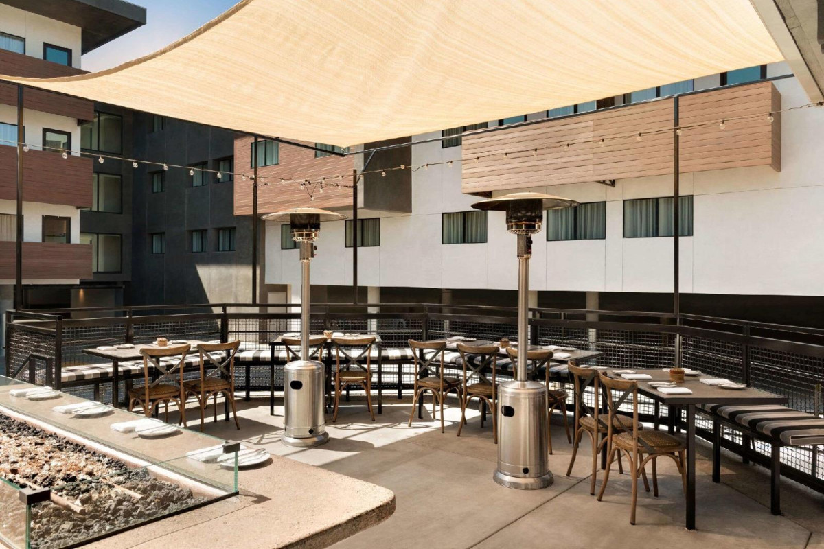 La Quinta Inn & Suites By Wyndham San Luis Obispo Downtown
