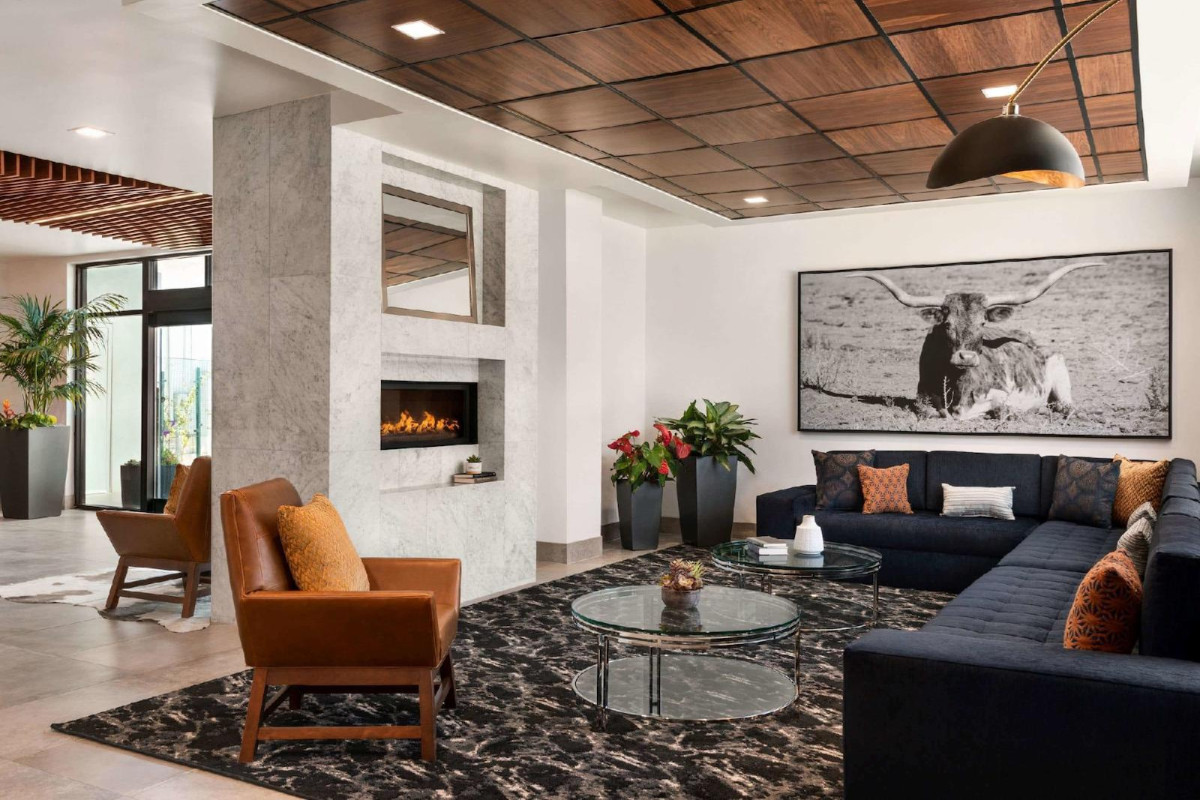 La Quinta Inn & Suites By Wyndham San Luis Obispo Downtown