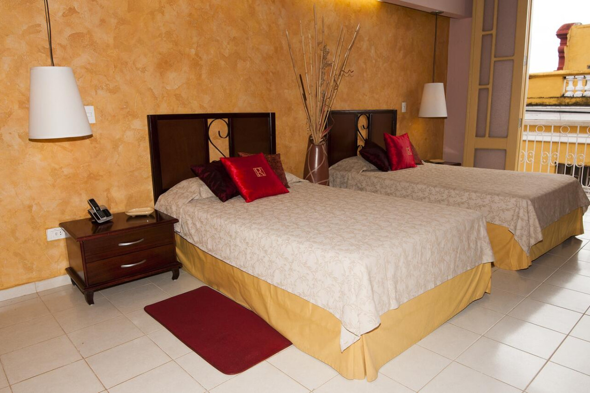 La Ronda Hotel