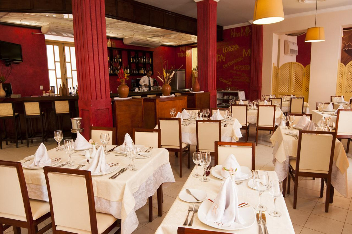 La Ronda Hotel