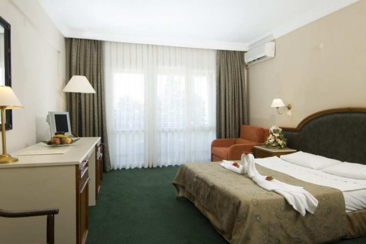 LA SANTA MARIA HOTEL