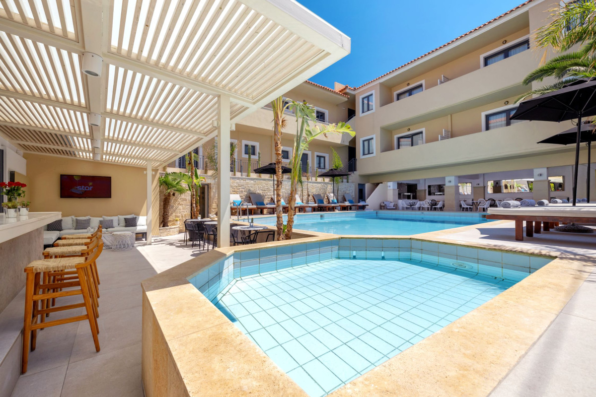 LA STELLA SUITES