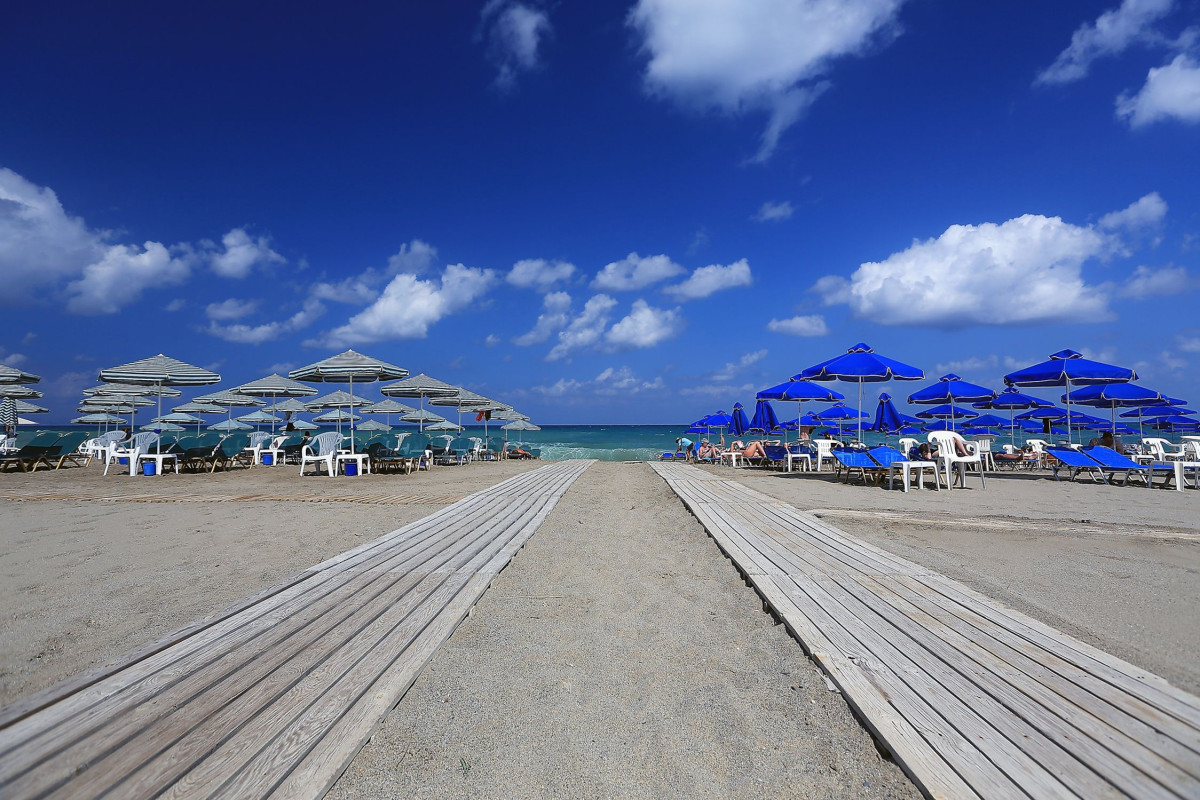 LA STELLA SUITES