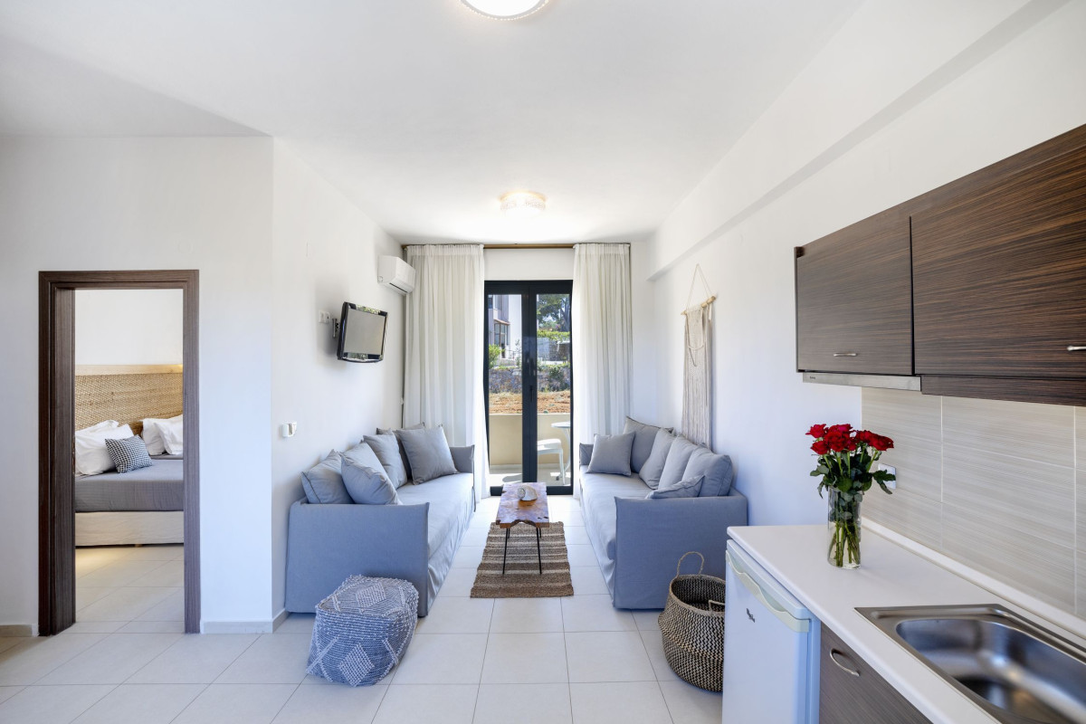 LA STELLA SUITES