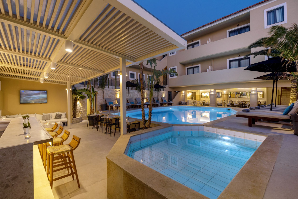 LA STELLA SUITES