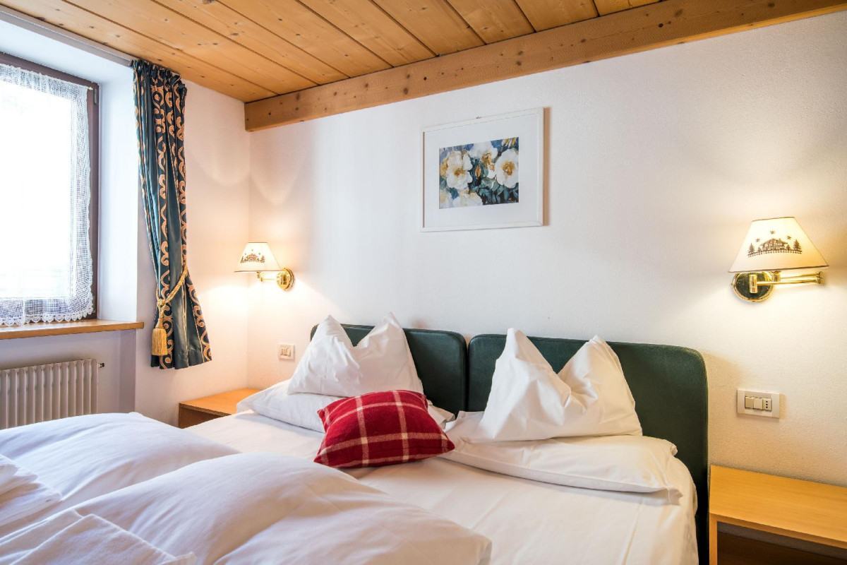La Tambra B&B Residence - Central With Restaurant