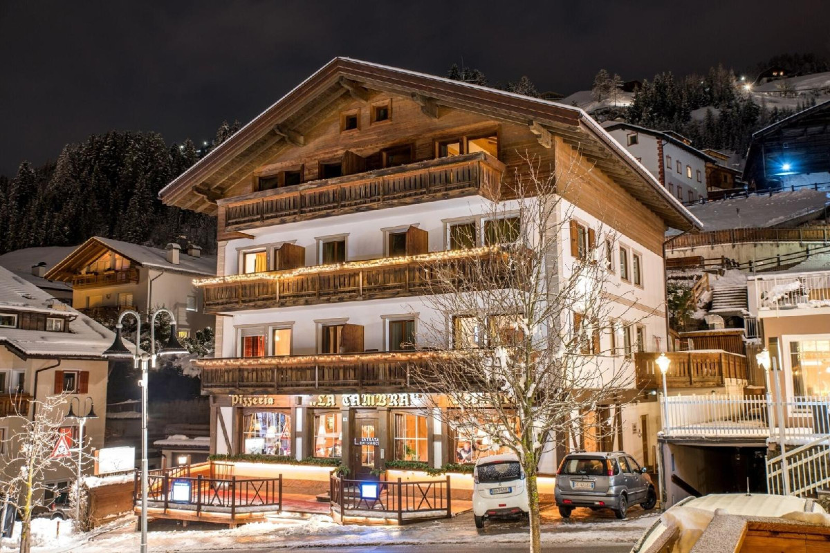 La Tambra B&B Residence - Central With Restaurant