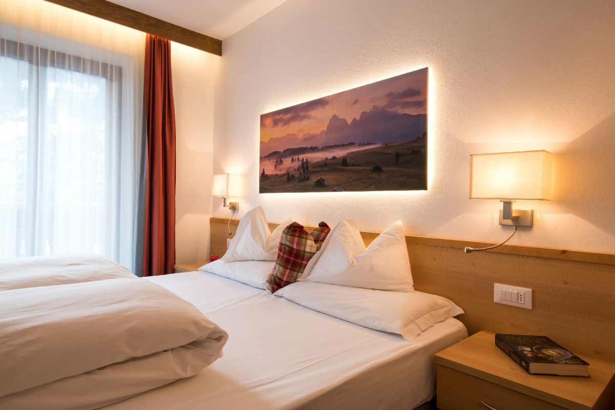 La Tambra B&B Residence - Central With Restaurant