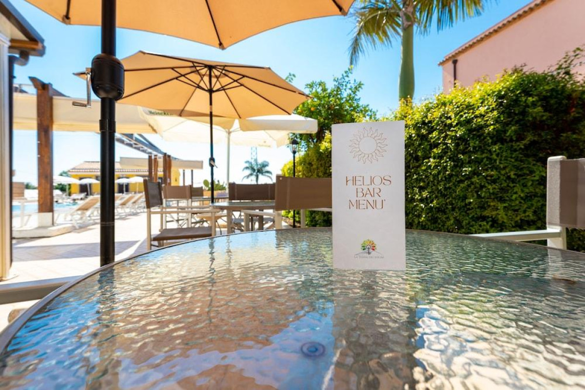 La Terra Dei Sogni Country Hotel
